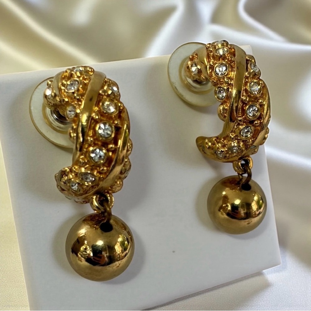 Rare Vintage Swarovski Signed Swan Crystal Gold-Tone Drop Earrings